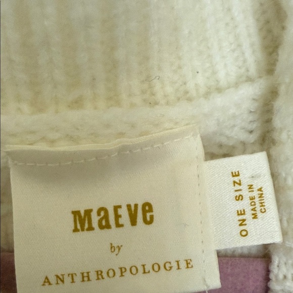 Anthropologie cream adjustable tie sweater vest. One size fits all! - Picture 2 of 3